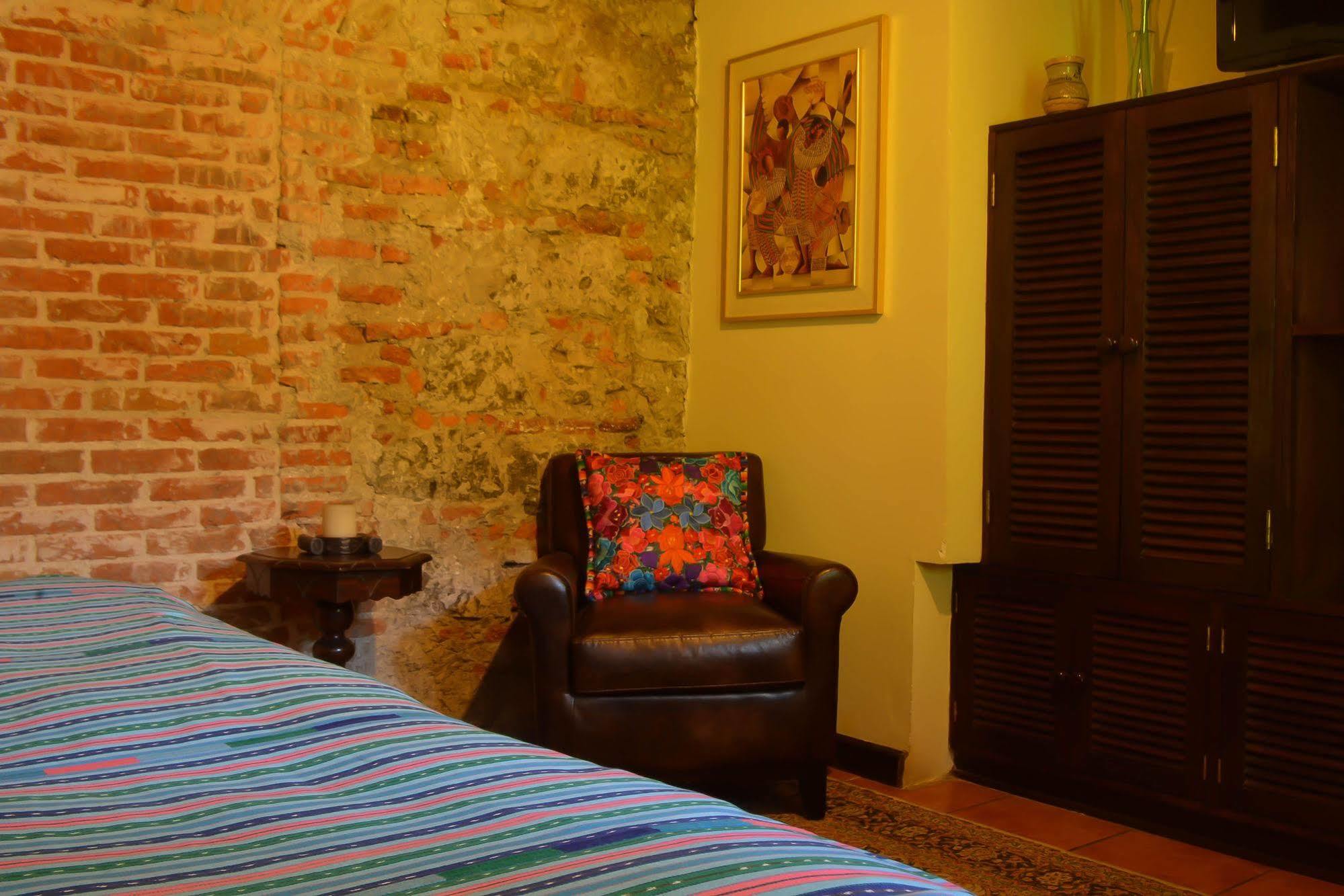 Hotel Sor Juana Antigua Dış mekan fotoğraf